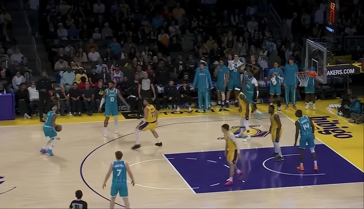 c7c7.app网页版-雷迪克仍是不粘锅！谈防守亲承自己有布置，甩锅球员强度不够！